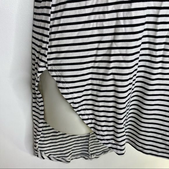 Striped & Stretchy Cutout Top - Picture 15 of 15
